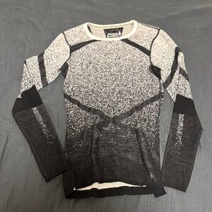 Smartwool Black and Gray Knit Top